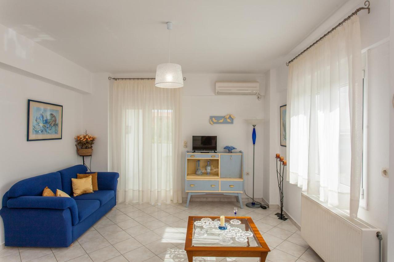 Water Lily Apartment By The Sea Ретимно Экстерьер фото