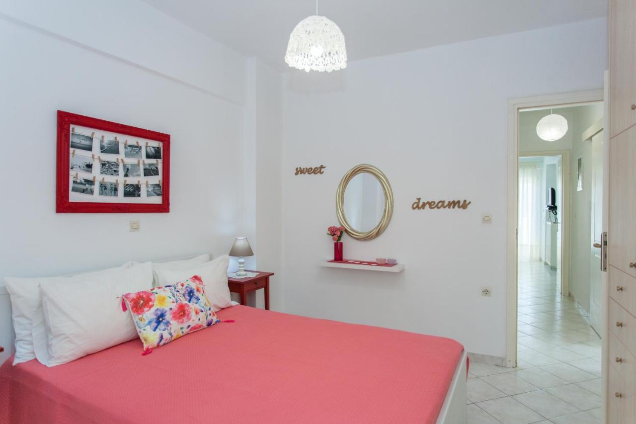 Water Lily Apartment By The Sea Ретимно Экстерьер фото